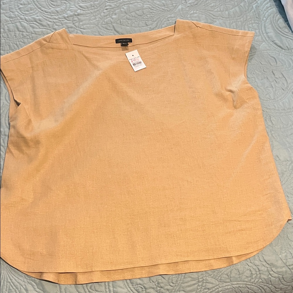Women's Ann Taylor Linen Top NWT Large